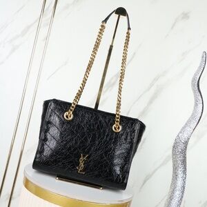 Yves Saint Laurent Elegant Black Leather Shoulder Bag with Gold Chain
